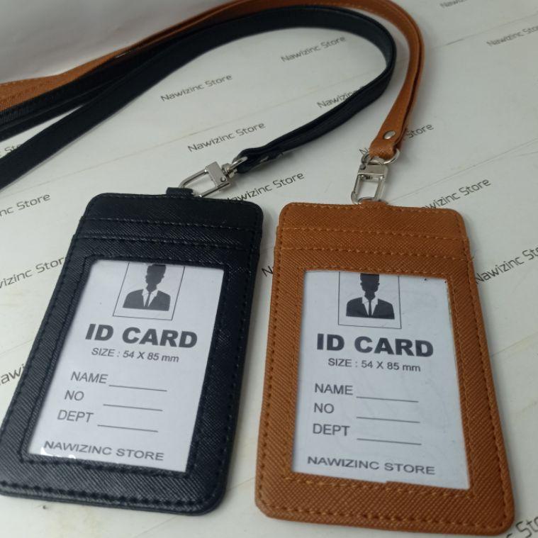 

[KODE PRODUK Q5069] GANTUNGAN ID CARD KULIT SINTETIS 4 KARTU PLUS TALI