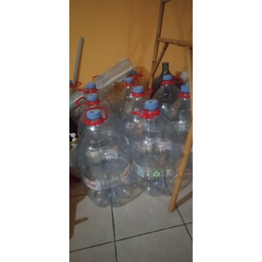galon le minerale bekas