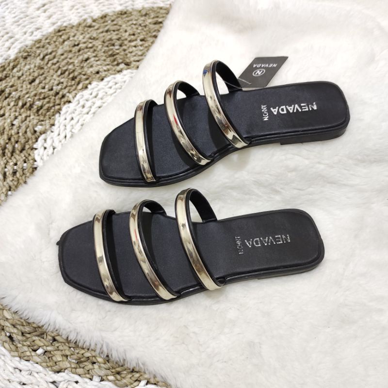 NEVADA ORI 117 Sandal Selop Emas Flat Blink Warna Hitam Wanita