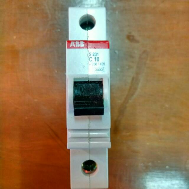 MCB ABB 1 PAS 10A