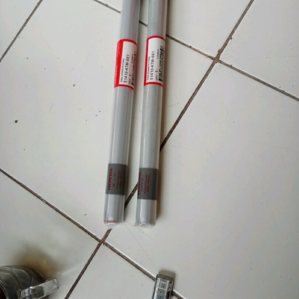 AS SHOCK SHOK SOK SUPRA X125 KARISMA KHARISMA KIRANA SUPRA X 125 HELM IN ORI ASLI