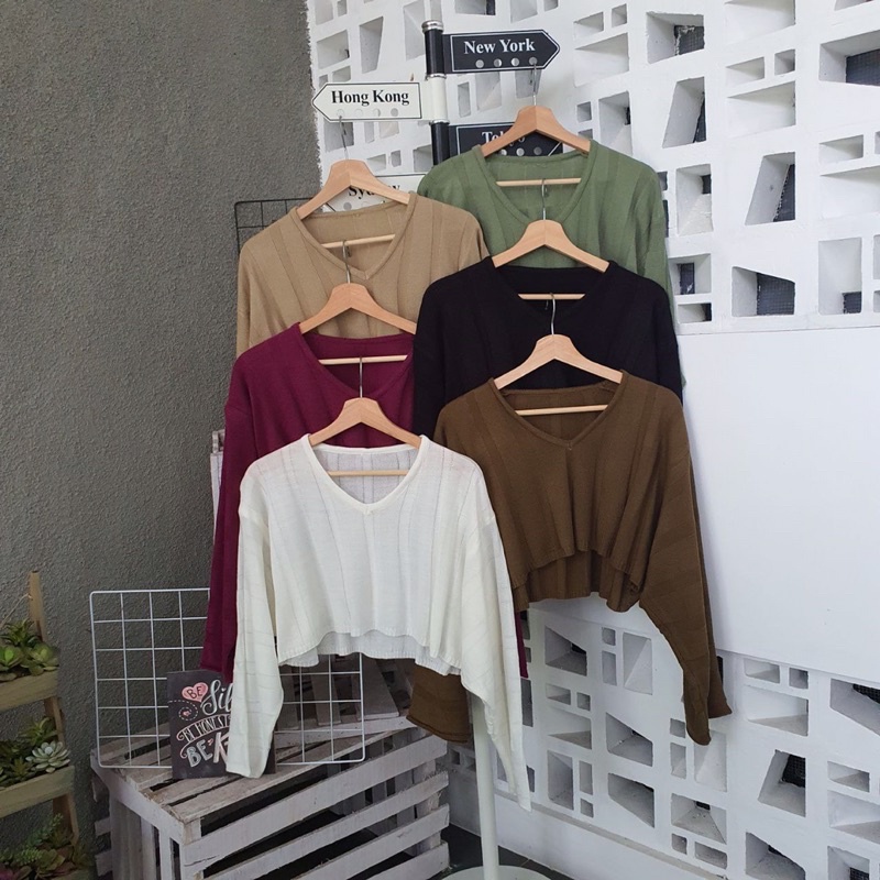 SADIE CROOPE Pakaian Rajut wanita Leher V Real Pict Atasan wanita sweater crop | Myst_Store