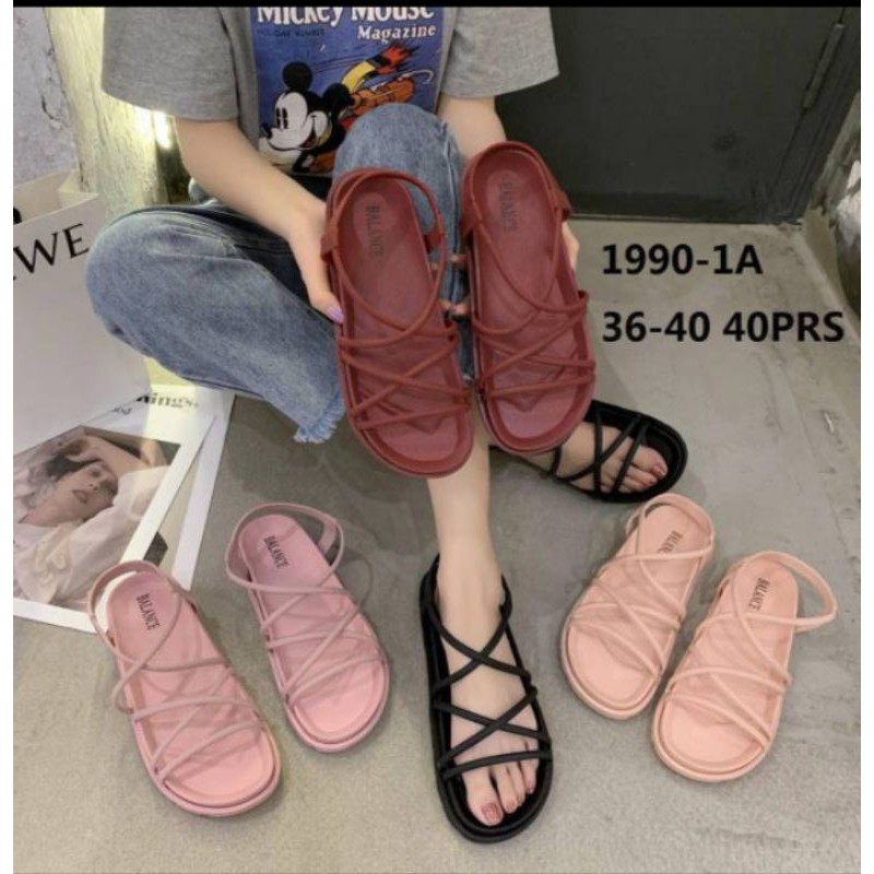 Sandal Gunung Karet Wanita BaLance 1990, Sandal Jelly Perempuan Model Gladiator