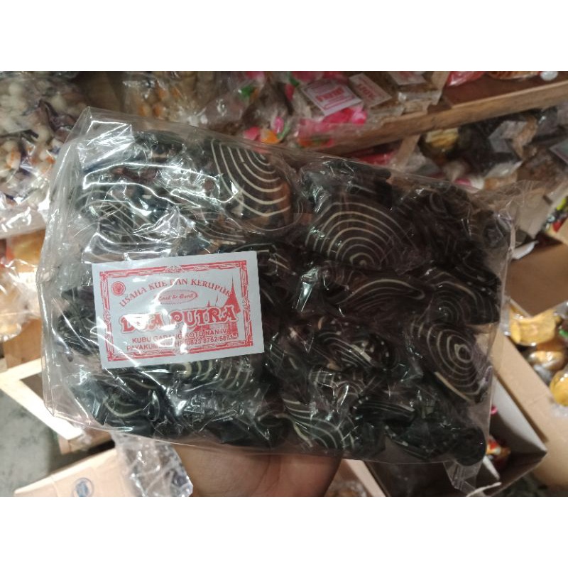 

Kuping Gajah Jajan Jadul Enak & Gurih