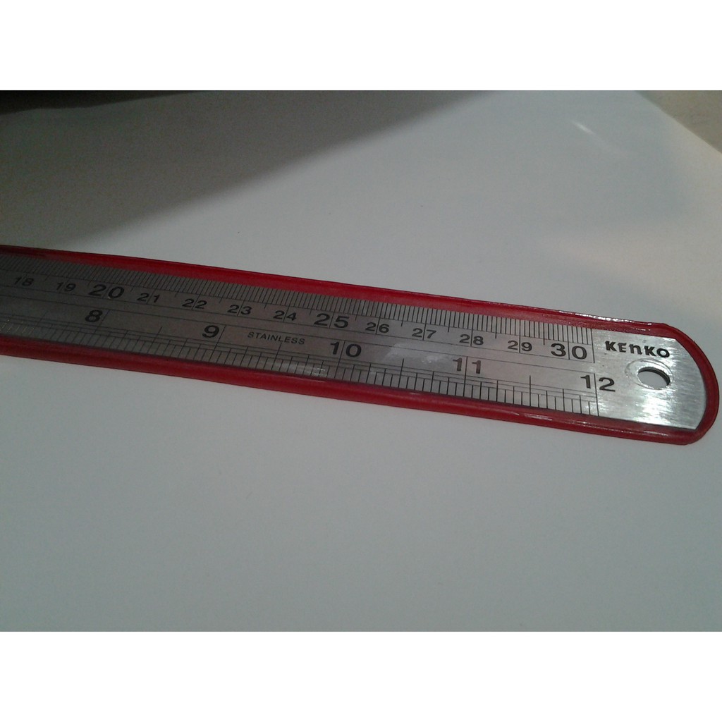 

Penggaris besi 30 cm kenko