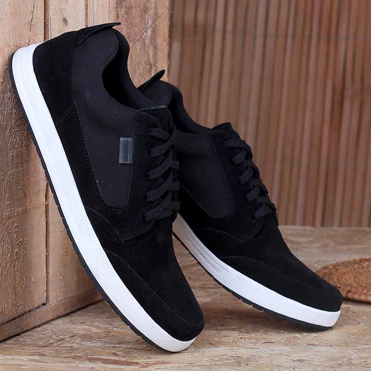 Justrue Sneaker Pria Original Sepatu Kasual Pria Hitam 618