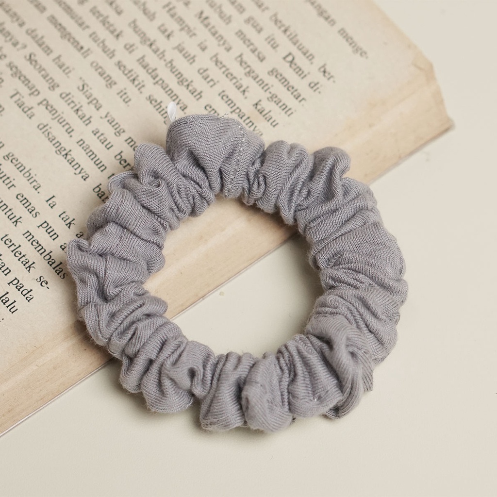 Papipu studio berry oreo cake scrunchies ikat rambut kunciran