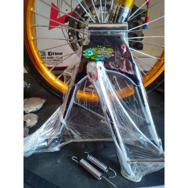 cagak samping dan cagak tengah Scorpio sambungan crome