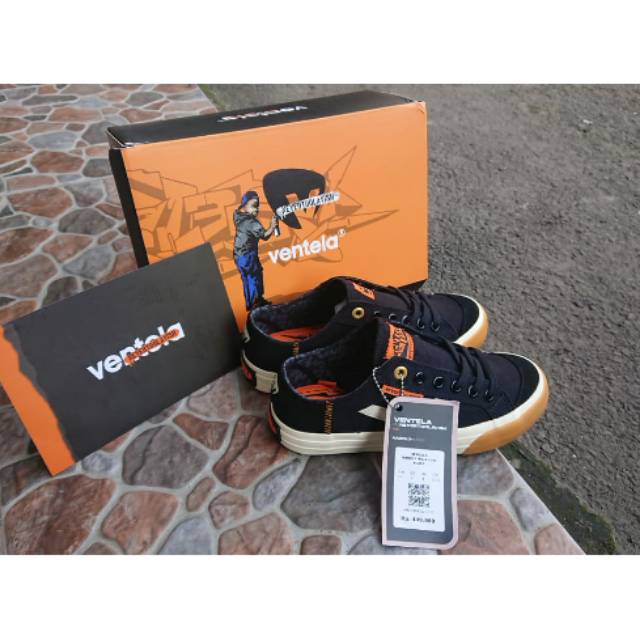 SEPATU VENTELA X NEVERTOOLAVISH - Ventela Hard13 Noir Low