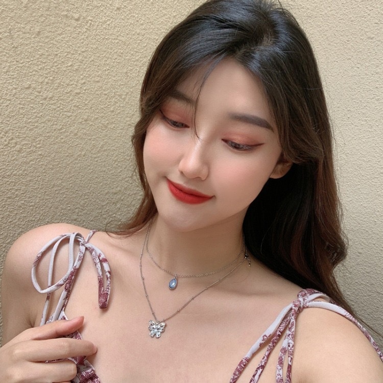 Kalung Rantai Klavikula Desain Double Butterfly Gaya Korea Untuk Aksesoris