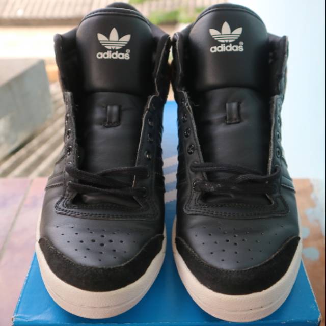 adidas sleek leopard