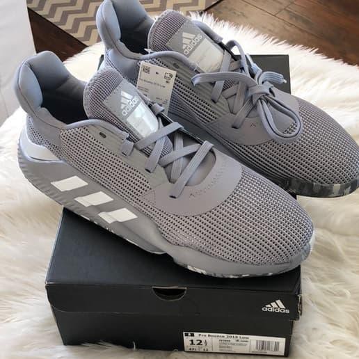 ✨ KORTING SEPATU SNEAKERS✨ SEPATU BASKET ADIDAS PRO BOUNCE 2019 LOW LIGHT ONIX 100% ORIGINAL