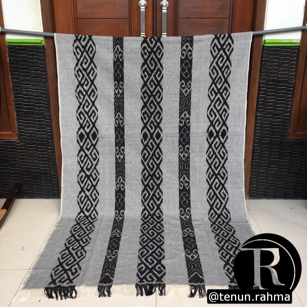 Kain Tenun Etnik Lombok Murah