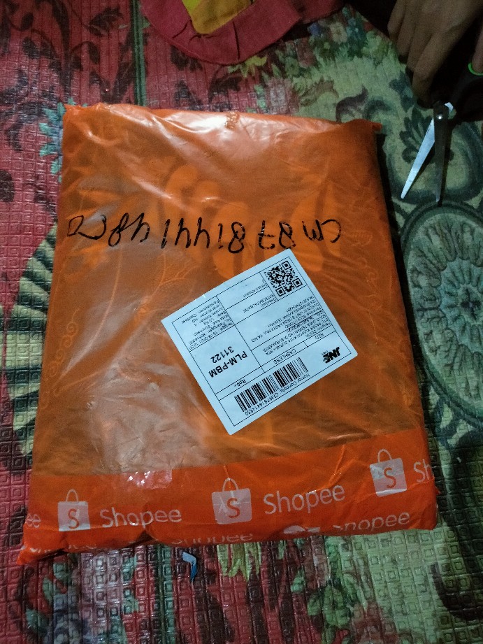 Nugraha Heho Kemeja Batik Pria Lapis Furing Lengan Panjang Katun Primisima Batik Solo