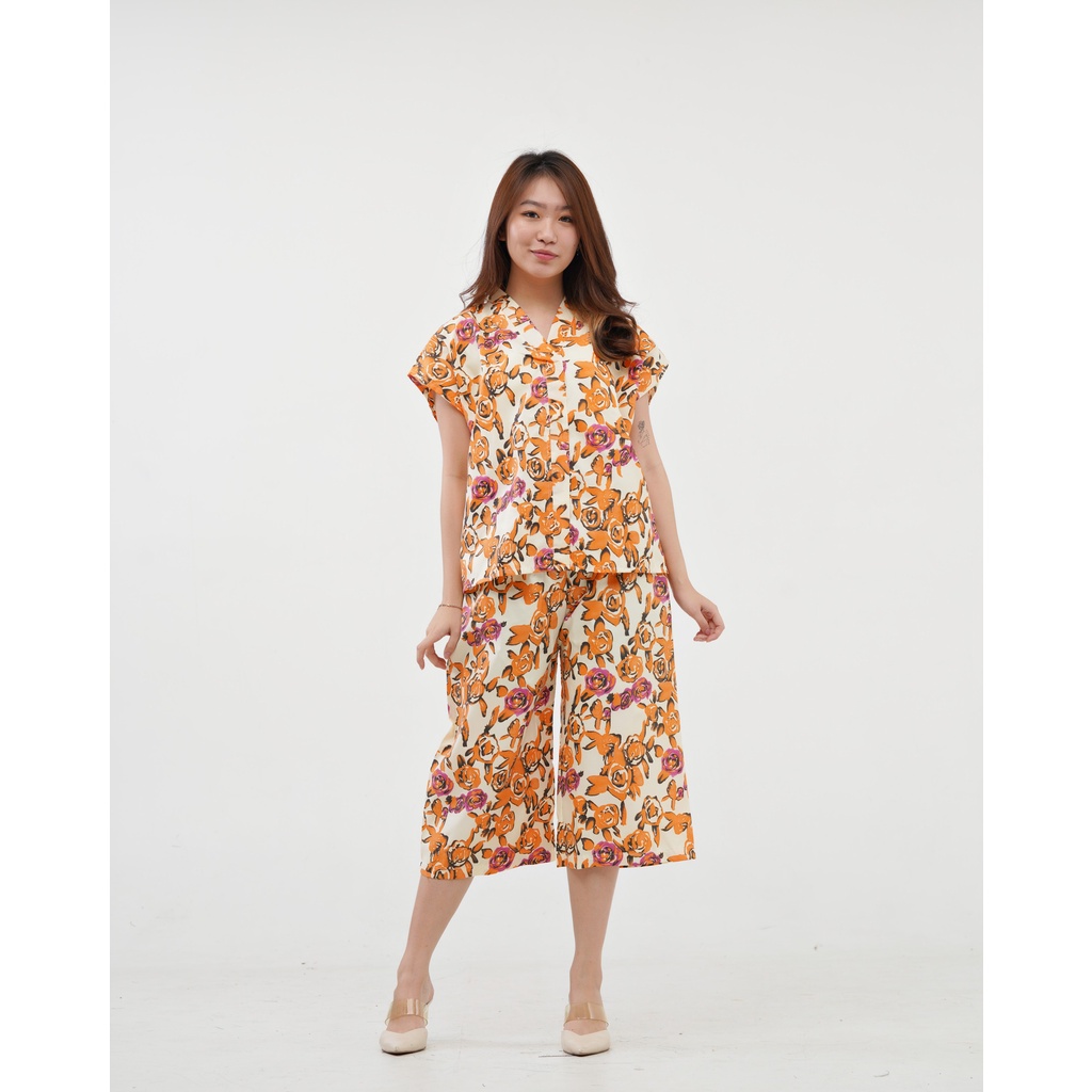 IZANY Piyama Dewasa Kimono Kulot / SET Kimono Kulot V Banyak Motif-CASANDRA ORANGE