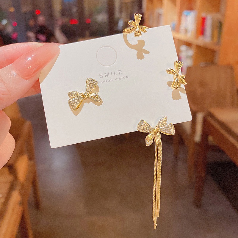 Anting Tusuk Gantung Asimetris Bahan Sterling silver 925 Desain Kupu-Kupu + Rumbai + Berlian Untuk Wanita