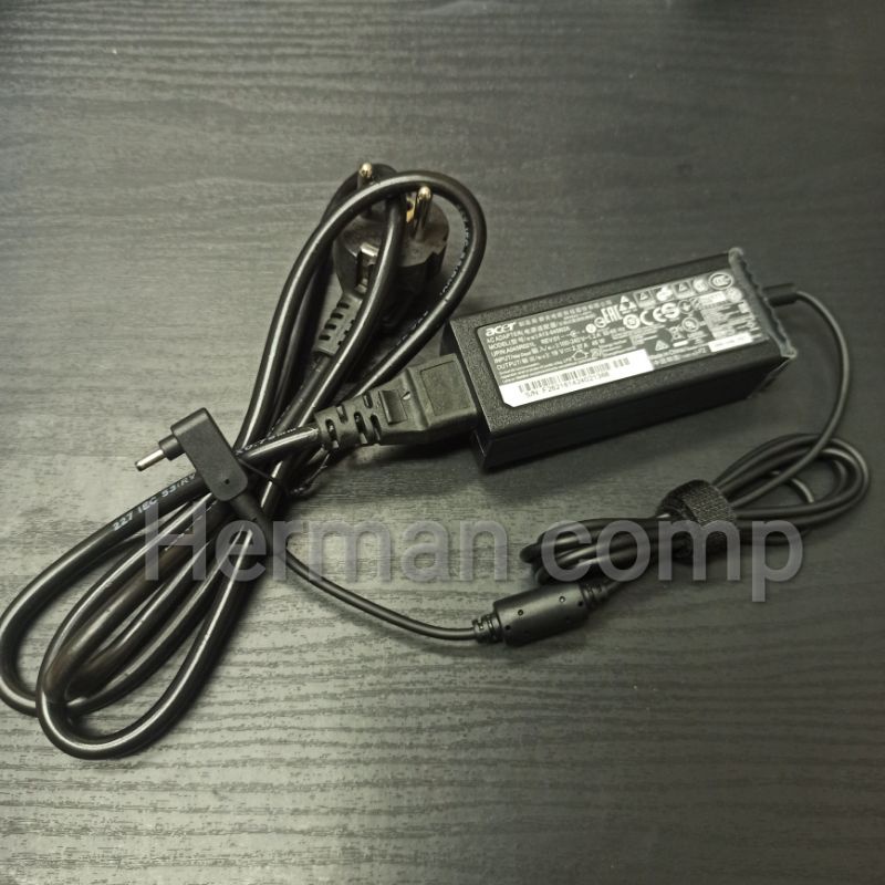 Original Adaptor Charger/Acer 19V 2.37A DC 3.0*1.1mm