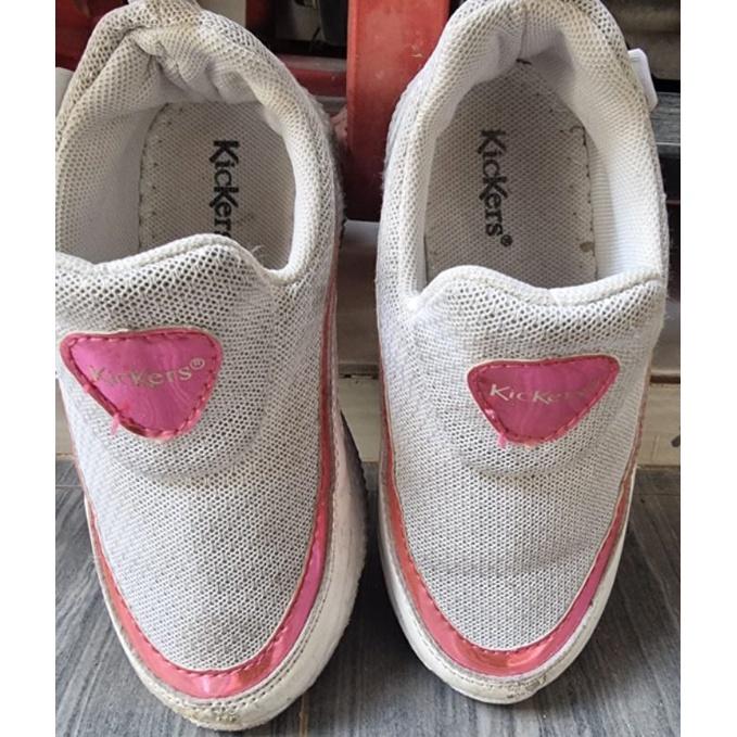 Preloved Sepatu Kickers