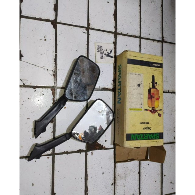 spion kiri Vespa PX PXE merk Spartan Embos AOK nos