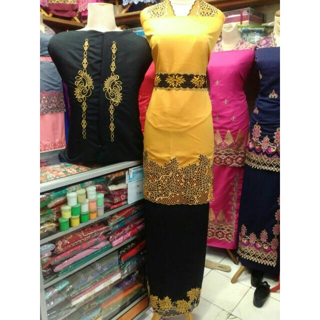 Kain bordir bukittinggi