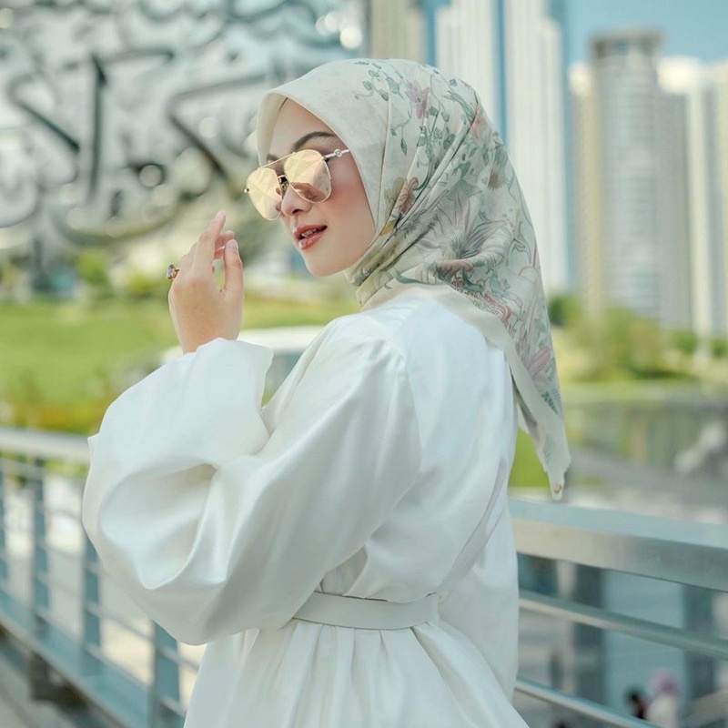 Buttonscarves Dubai Series Voal Vanilla Ivory