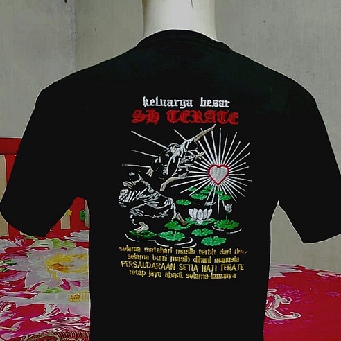 KAOS BORDIR PSHT DISTRO-KAOS TERATE DISTRO-KAOS TERATE PSHT-KAOS TERATE SIMPEL-KAOS SH TERATE