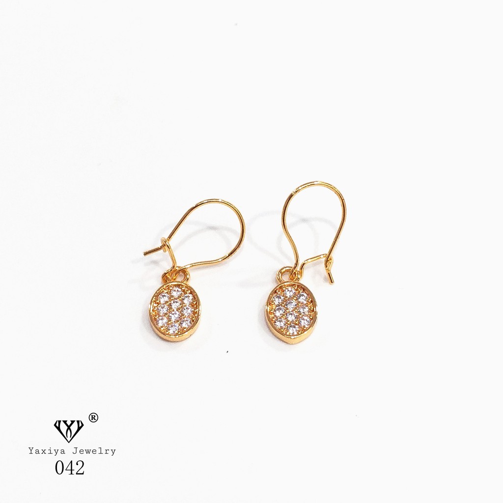

Anting Emas Wanita Permata Perhiasan Lapis Emas 18K Yaxiya Jewelry 042