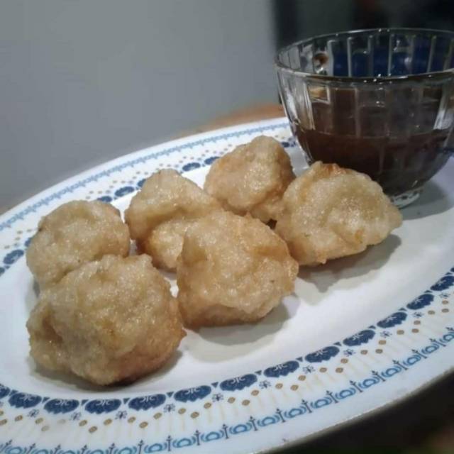 

Pempek ikan tenggiri