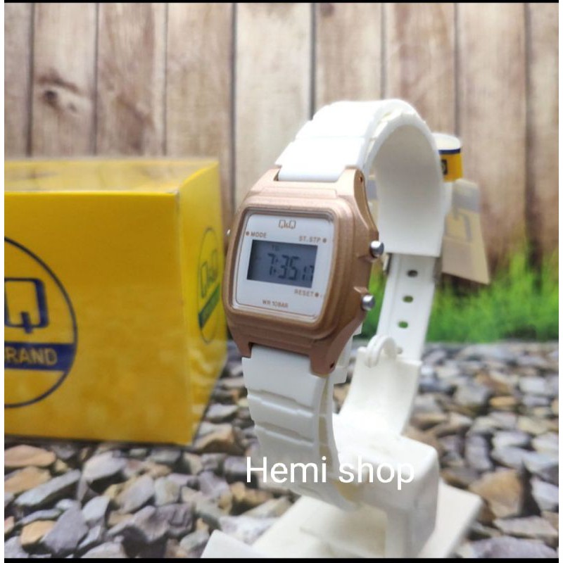 Jam Tangan Anak Wanita Q&Q QnQ Digital Strap Karet LLA2J805Y Original