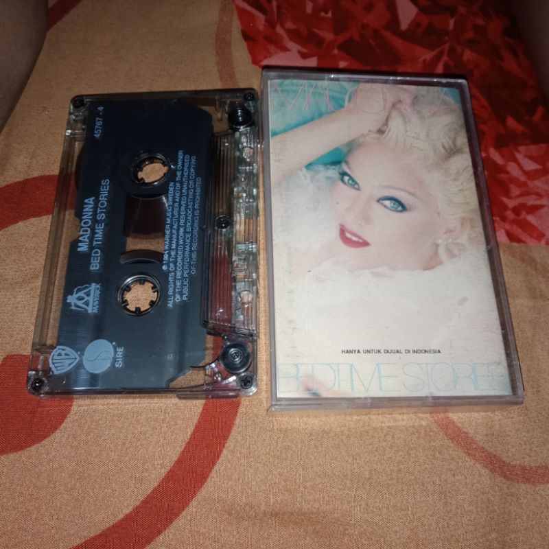 kaset pita##2#madonna-bed time stories