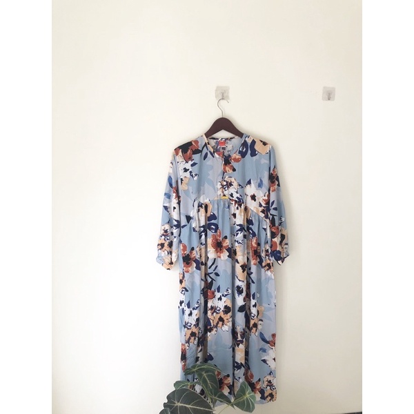 MIDI DRESS RAYON MOTIF BUNGA/MIDI DRESS WANITA TERBARU/MIDI DRESS KEKINIAN/MIDI DRESS JUMBO/MIDI DRESS RAYON/MIDI DRESS TERMURAH/MIDI DRESS VIRAL kEKINIAN/BAJU SANTAI/BUSUI/BIG SIZE/MIDI TRENDI MASA KINI/GAMIS/DASTER/XL-XXl/LD 115-120/BAHAN