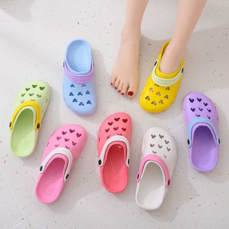 Sepatu Selop  Desain Crocs  flip flop Sandal  murah Go Klasik 
