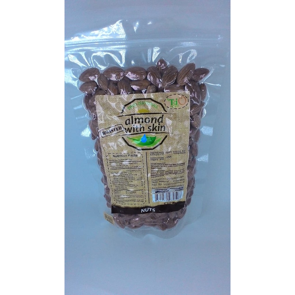 

Almond Natural Skin On Roasted 450 Gr Trio Natural/ Almond Panggang