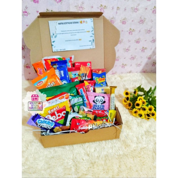 

Snack Box Murah / Kado Snack / Snack Box Wisuda / Snack Box Gift Ultah