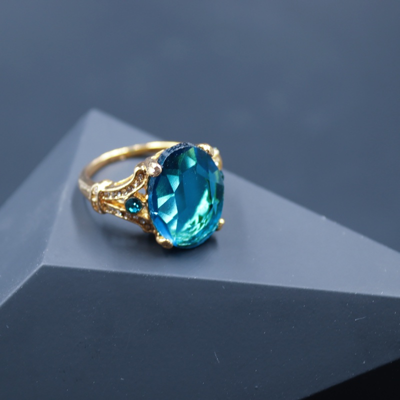 Cincin Kristal Bentuk Pesawat Warna Biru Laut Untuk Wanita