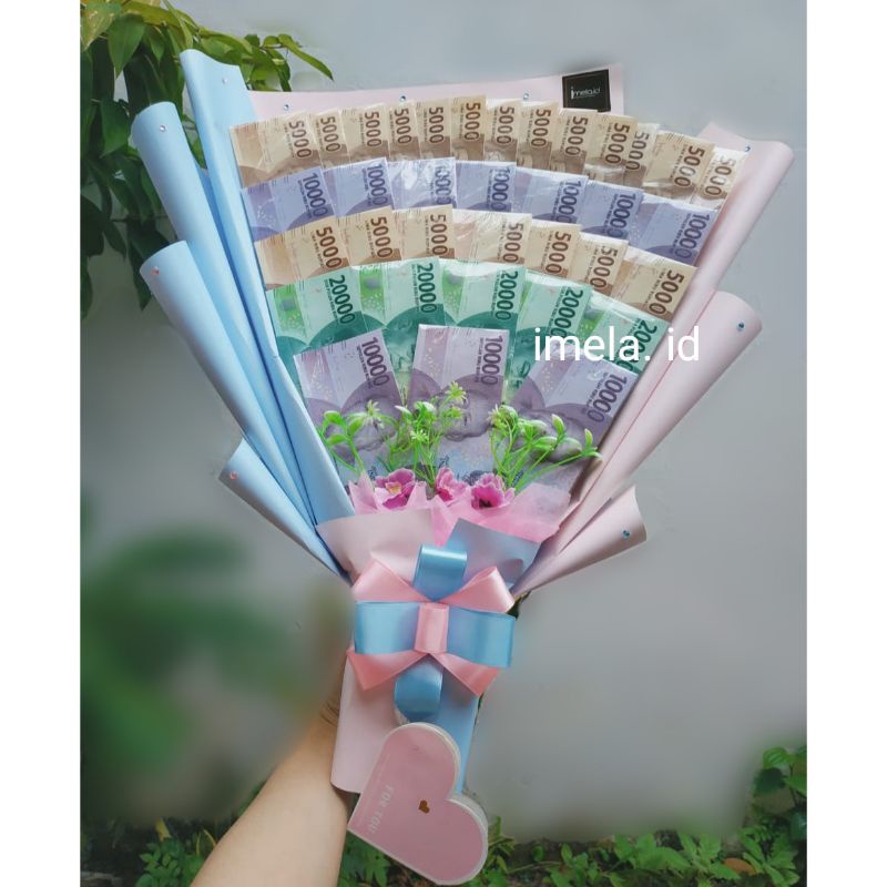Buket asli / buket uang 100rb / hadiah ulang tahun / hadiah ultah / hadiah wisudah / hadiah annivers