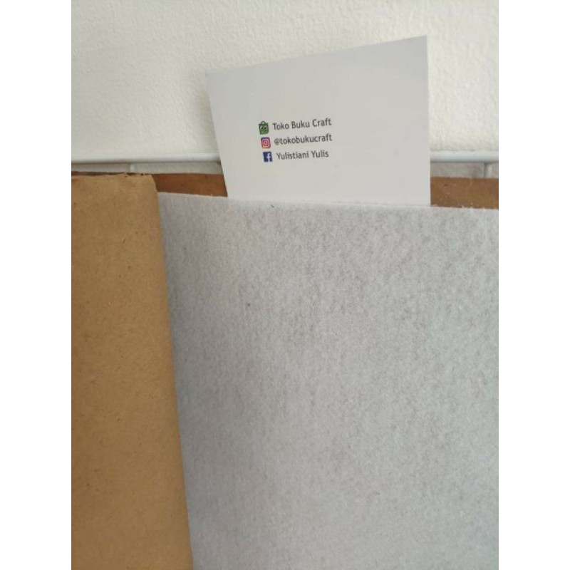 Pelapis T103 berperekat