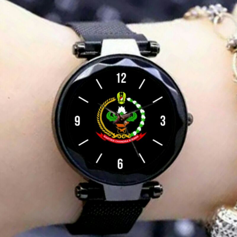 Jam Persit Anti Air / Jam Tangan Wanita