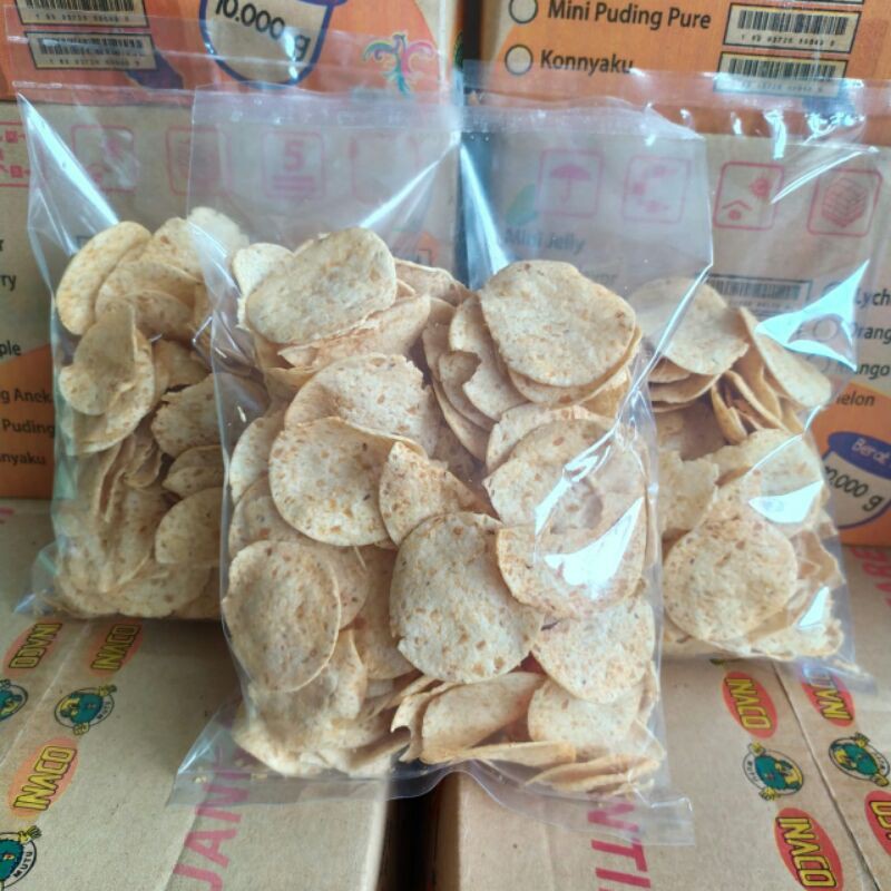 

KERIPIK MENJES 190-200 gr gr / SAGU MENJES TEMPE MENJES KHAS MALANG