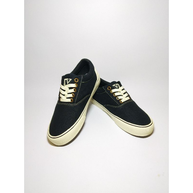 Sepatu Viergo Borneo Black Natural Original (Produksi Ventela)