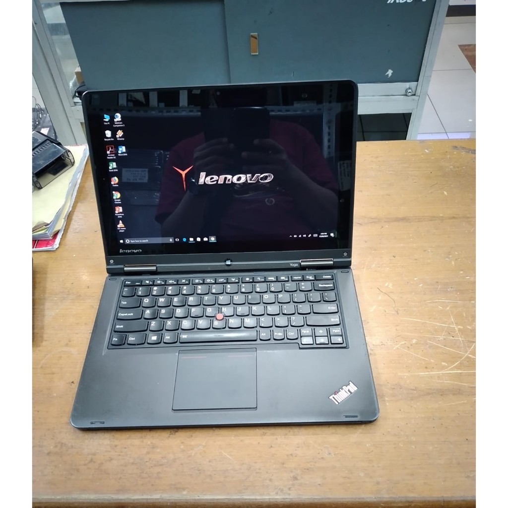 Lenovo Yoga core i5 gen 4 ram 8/ssd 128 gb Touchscreen