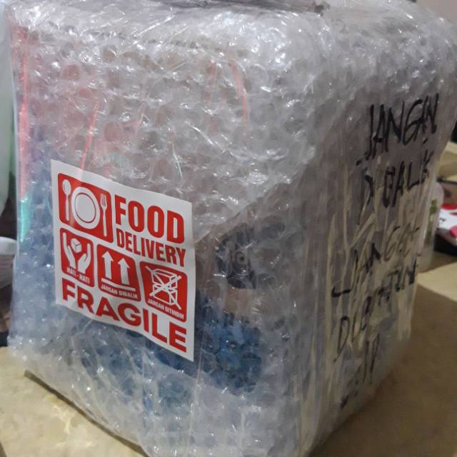 Bubble Wrap + Sticker fragile (food)