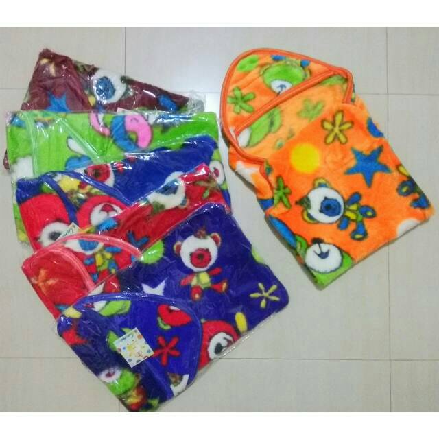 SELIMUT BAYI BULU / SELIMUT BAYI / SELIMUT KEPALA BAYI / SELIMUT TEBAL BAYI / SELIMUT LUCU BAYI
