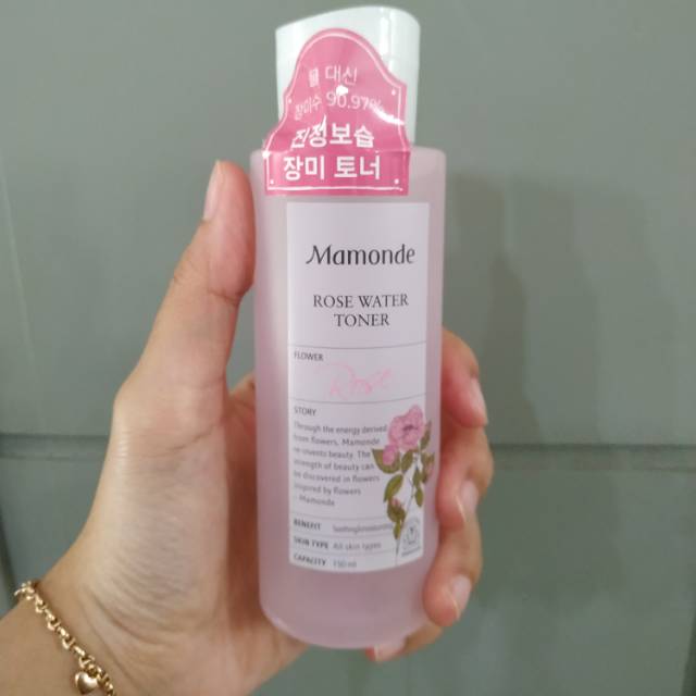 Mamonde Rose Water Toner dan Laneige Sleeping Mask