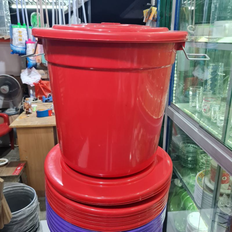 ember 30 liter yutaka/pup