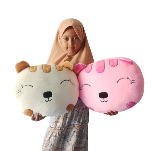 boneka bantal kepala karakter kucing cantik