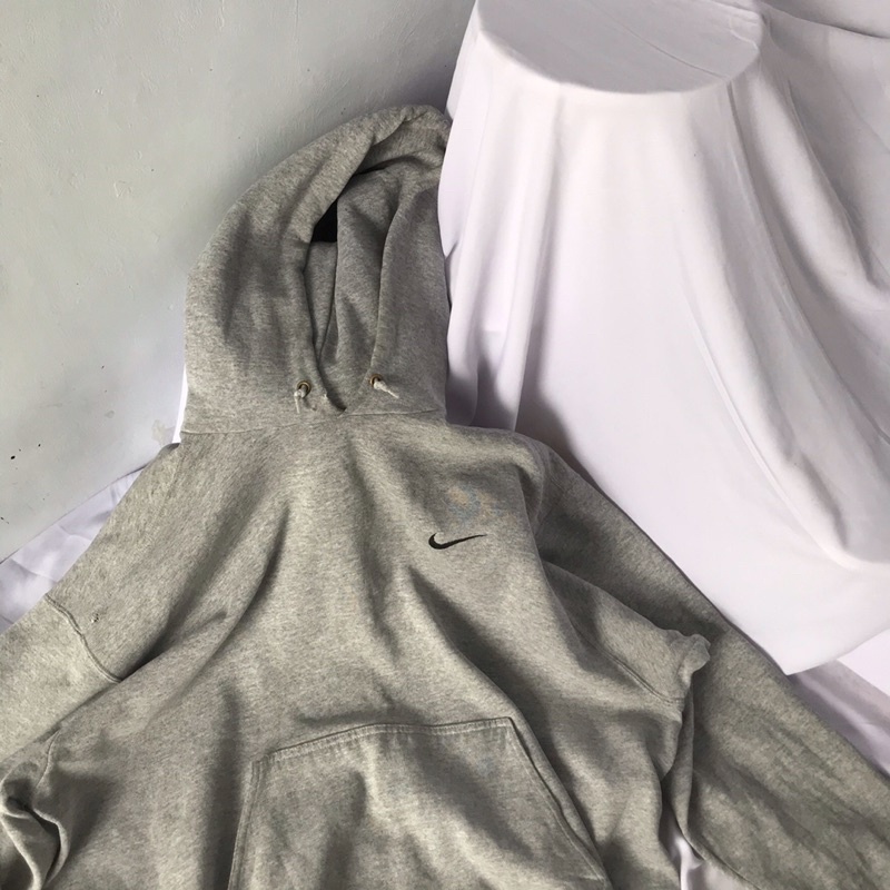 vintage nike Small swoosh hoodie light grey