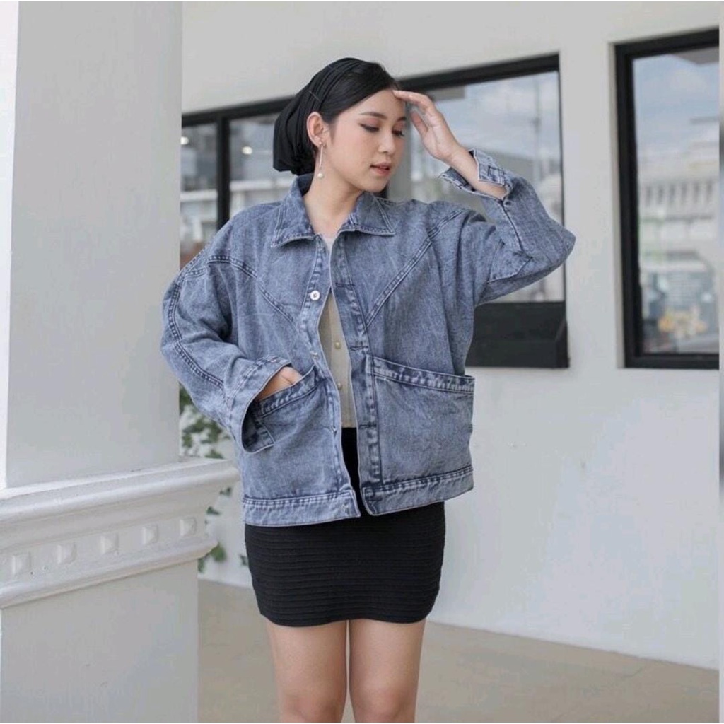 JAKET JEANS CEWEK OVERSIZE