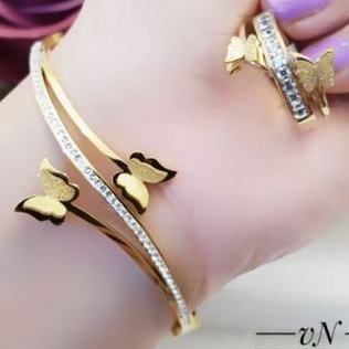 Titanium Set Gelang dan Cincin Wanita G505C