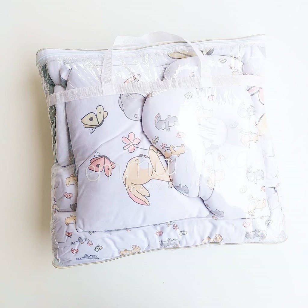 BEDCOVER SET B (SELIMUT BANTAL GULING BAYI) MOTIF 03 EMMANINKA